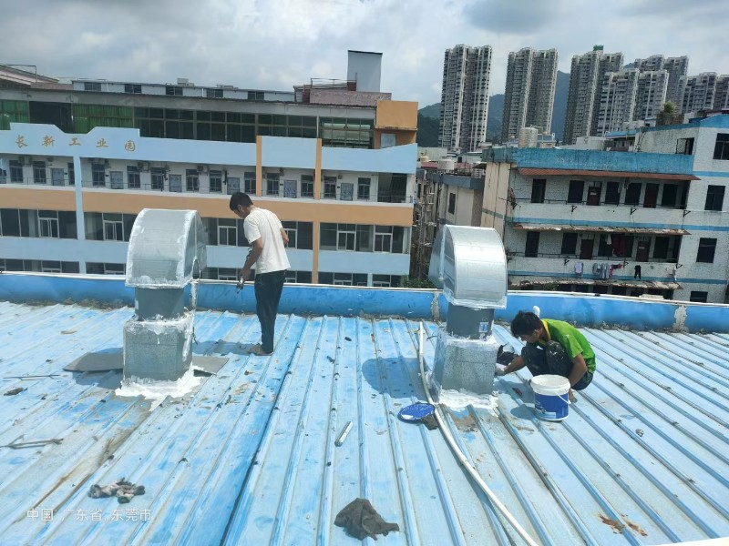 夷陵钢结构屋面涂料维修方法